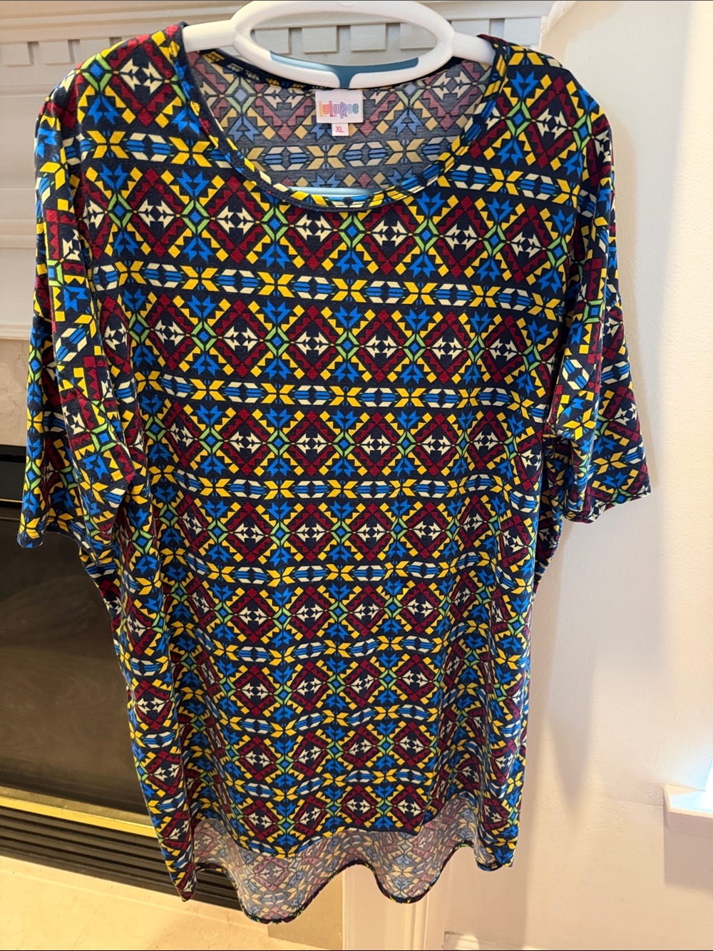 LuLaRoe Multicolor Geometric Short Sleeve Tunic - Blue/Yellow/Red/Green